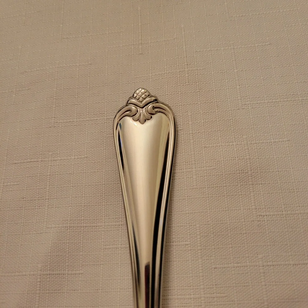 Reed Barton 18/10 Slotted Serving Spoon Stainless Steel ROSECLIFF Holiday Gift